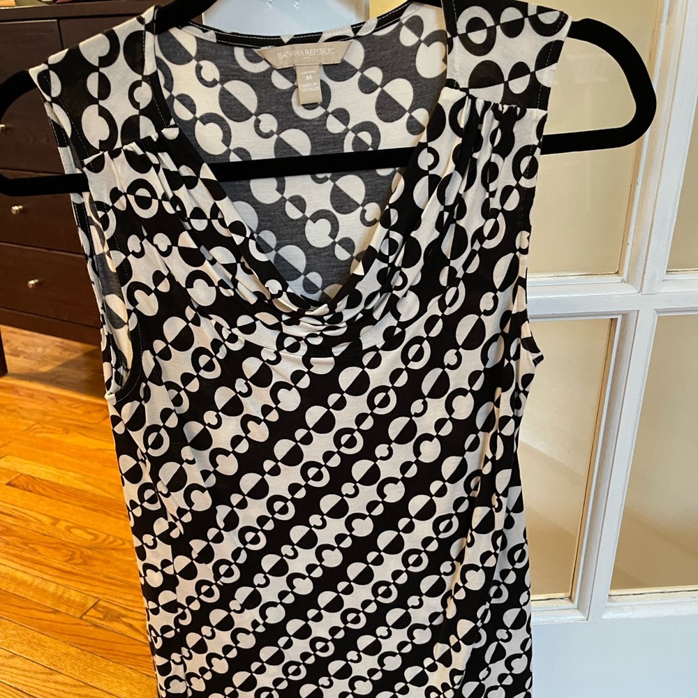 Banana Republic Size M Luxe Tank